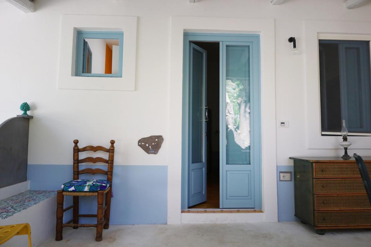 Art B&B Panarea Buitenkant foto