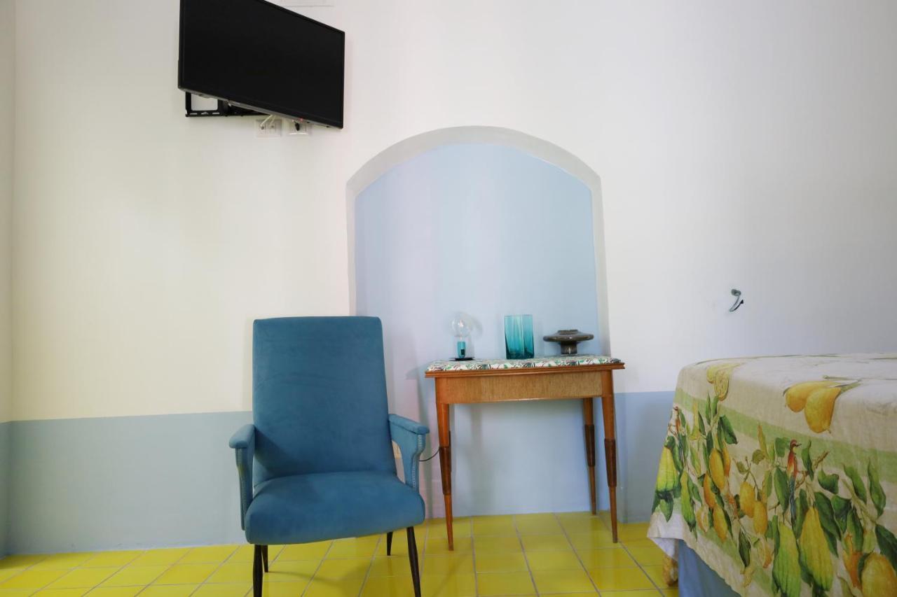 Art B&B Panarea Buitenkant foto