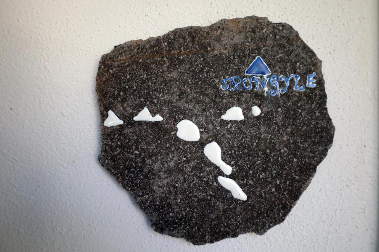 Art B&B Panarea Buitenkant foto