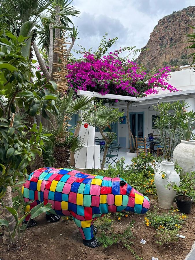 Art B&B Panarea Buitenkant foto