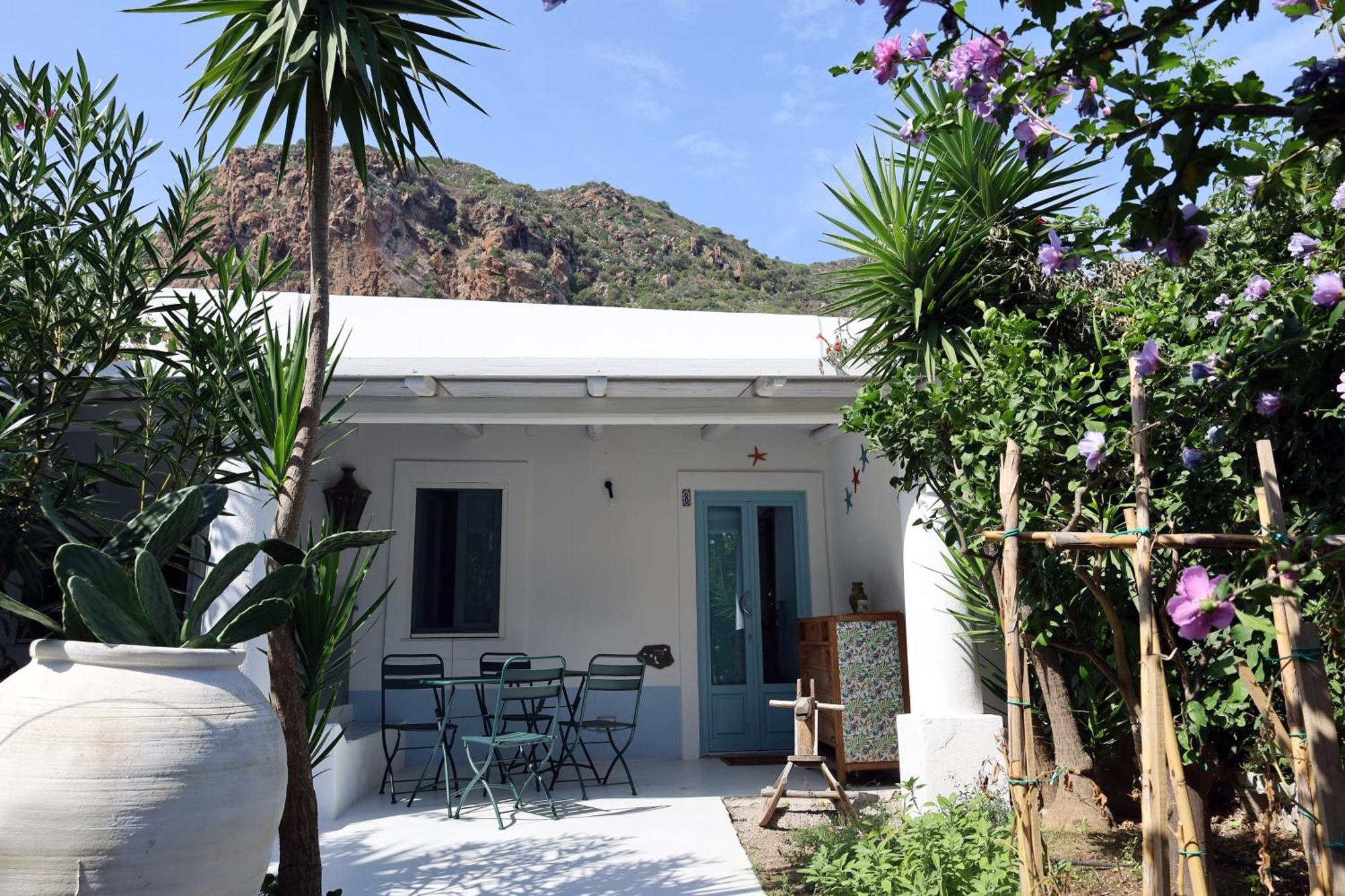 Art B&B Panarea Buitenkant foto
