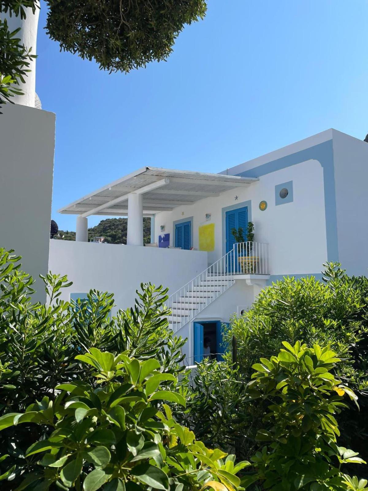 Art B&B Panarea Buitenkant foto